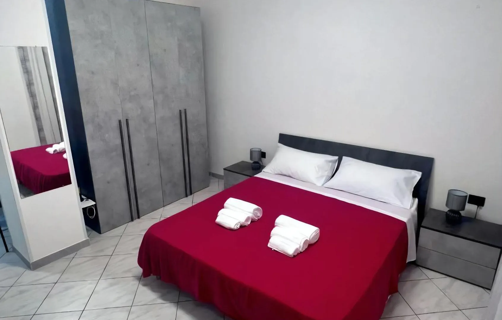 A Due Passi Dal Centro Intero Appartamento Con Ac E Wifi Forli 0*,  Italy