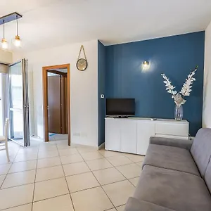 Appartamento La Rocca Home, Bilocale Con Giardino A, Forlì